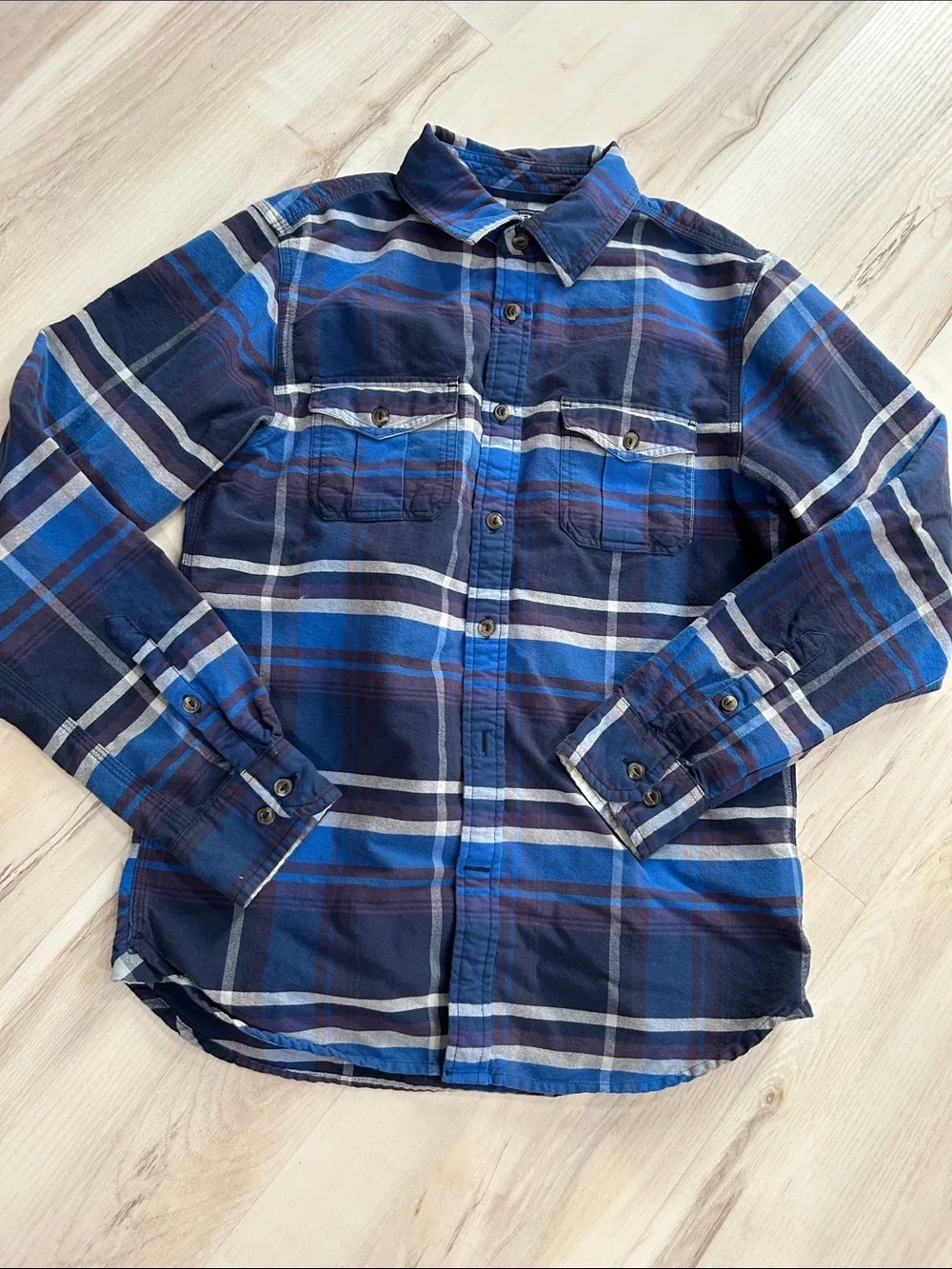 The North Face Men's Navy and Blue Plaid Button-Down Shirt